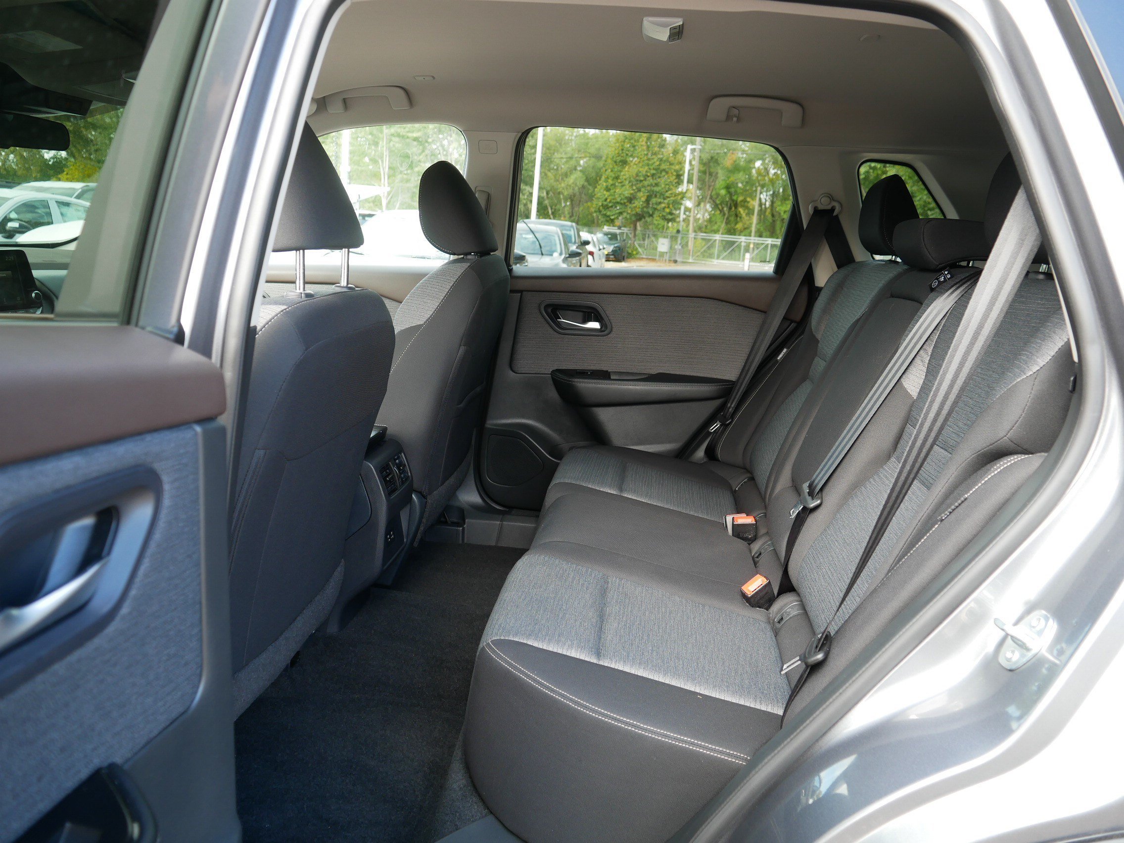 Certified Used 2023 Gun Metallic Nissan SV image 35