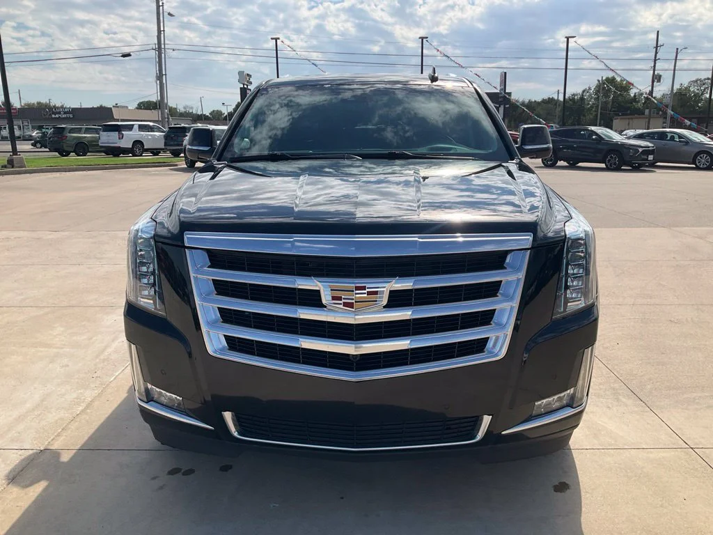 Used 2018 BLACK RAVEN Cadillac Luxury image 72