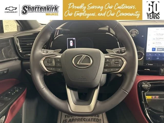 Used 2025 White Lexus NX 250 Premium image 22