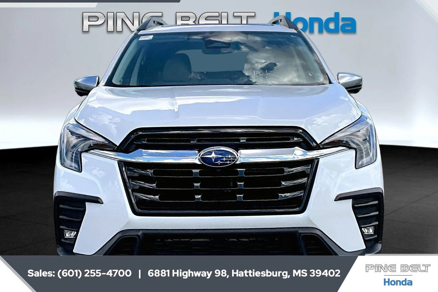 Used 2023 Crystal White Pearl Subaru Limited image 3