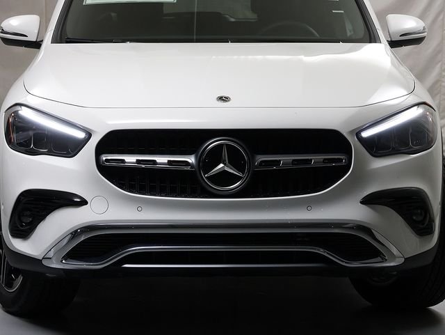 New 2026 Polar White Mercedes-Benz GLA 250 image 6