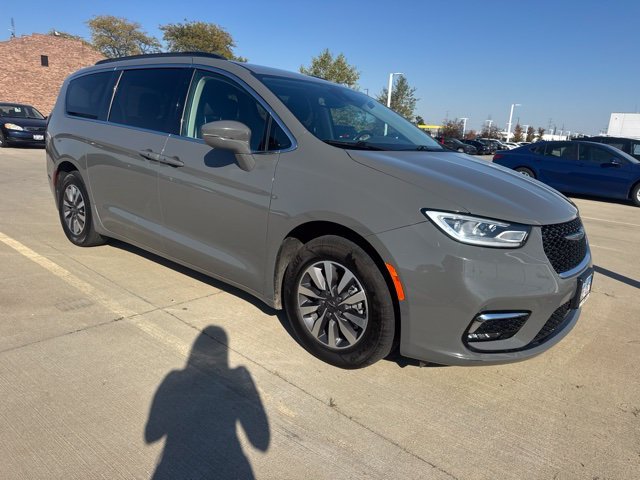 2021 Chrysler Pacifica Hybrid Touring