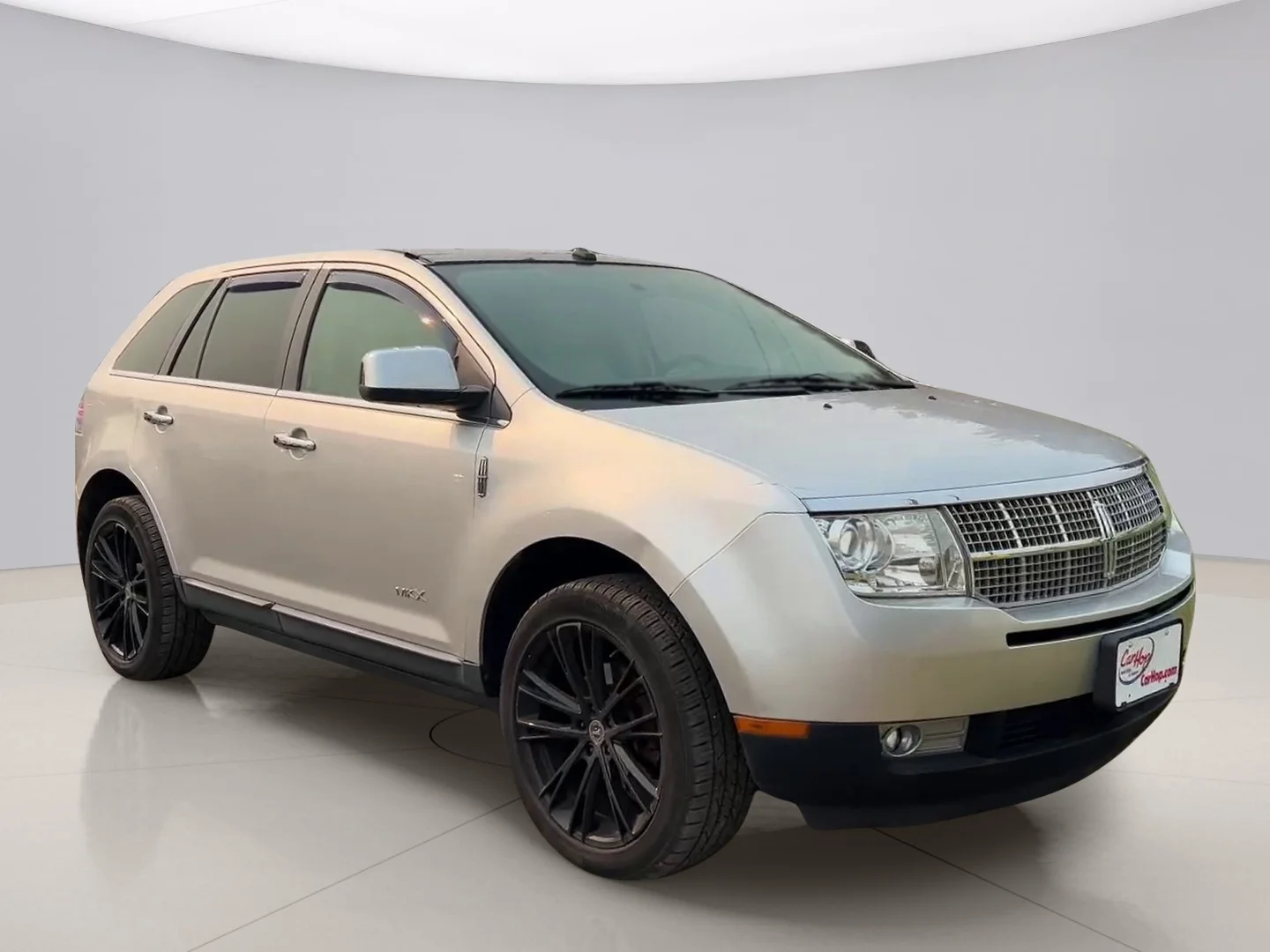 Used 2010 Silver Lincoln AWD image 7