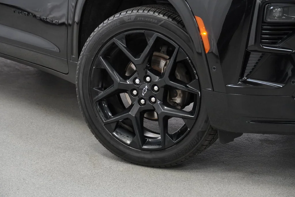 Used 2024 Mosaic Black Metallic Chevrolet RS image 12