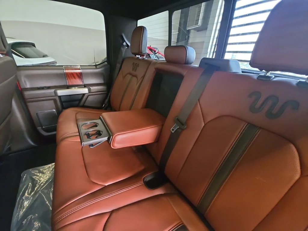 Used 2019 Red Ford King Ranch image 29