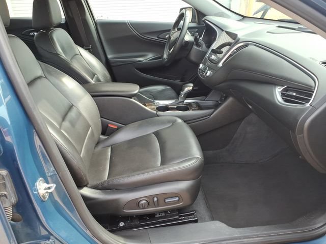 Used 2024 Lakeshore Blue Metallic Chevrolet 2LT image 22
