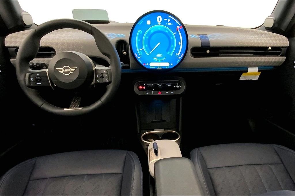 Certified Used 2025 Icy Sunshine Blue Metallic MINI  image 16