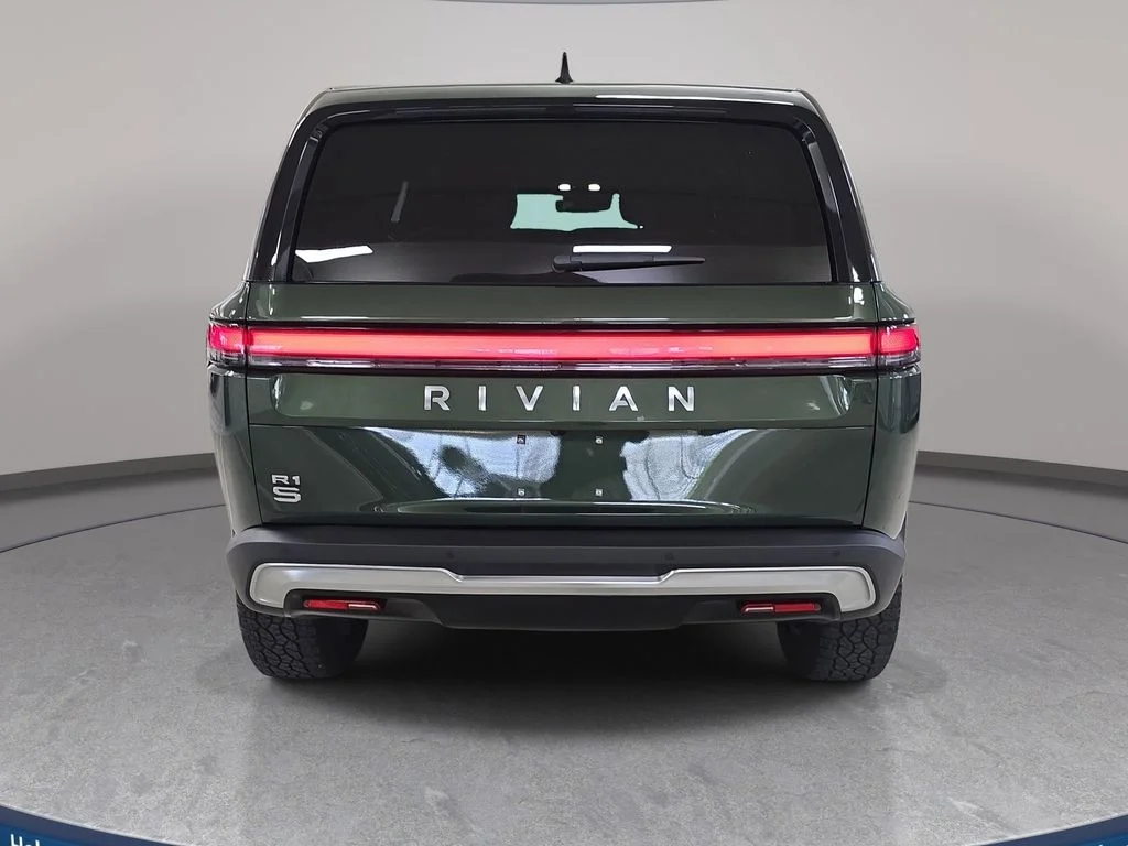 Used 2026  Rivian  image 8