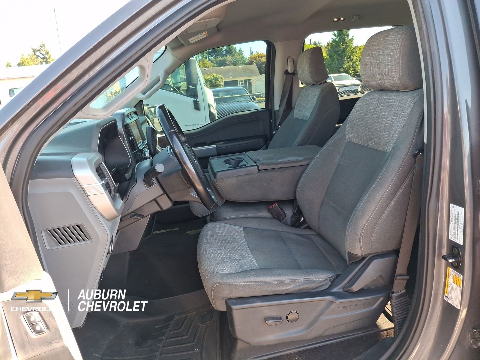 2023 Ford F-150 XLT - Photo 18