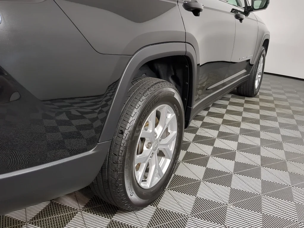 Used 2023 Black Jeep Limited image 8