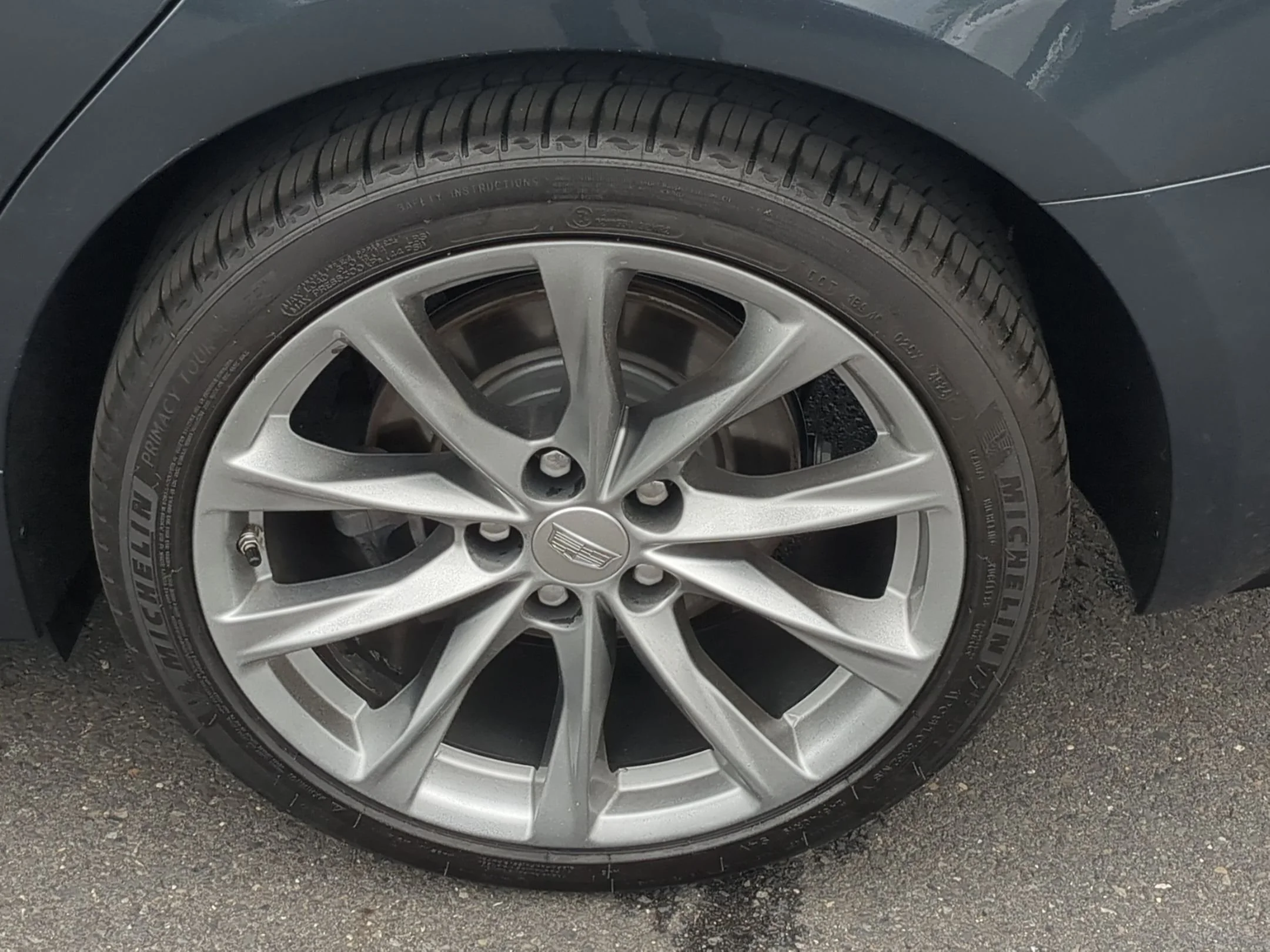 Used 2021 Shadow Metallic Cadillac V-Series image 32