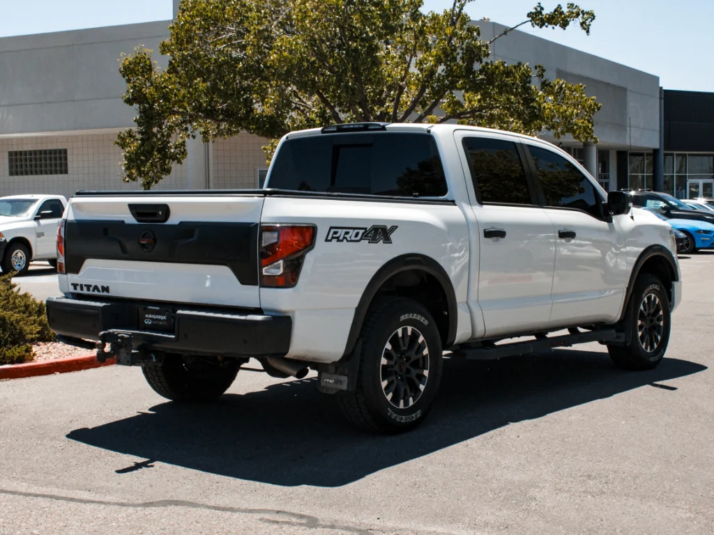 Used 2021 Glacier White Nissan PRO-4X image 6