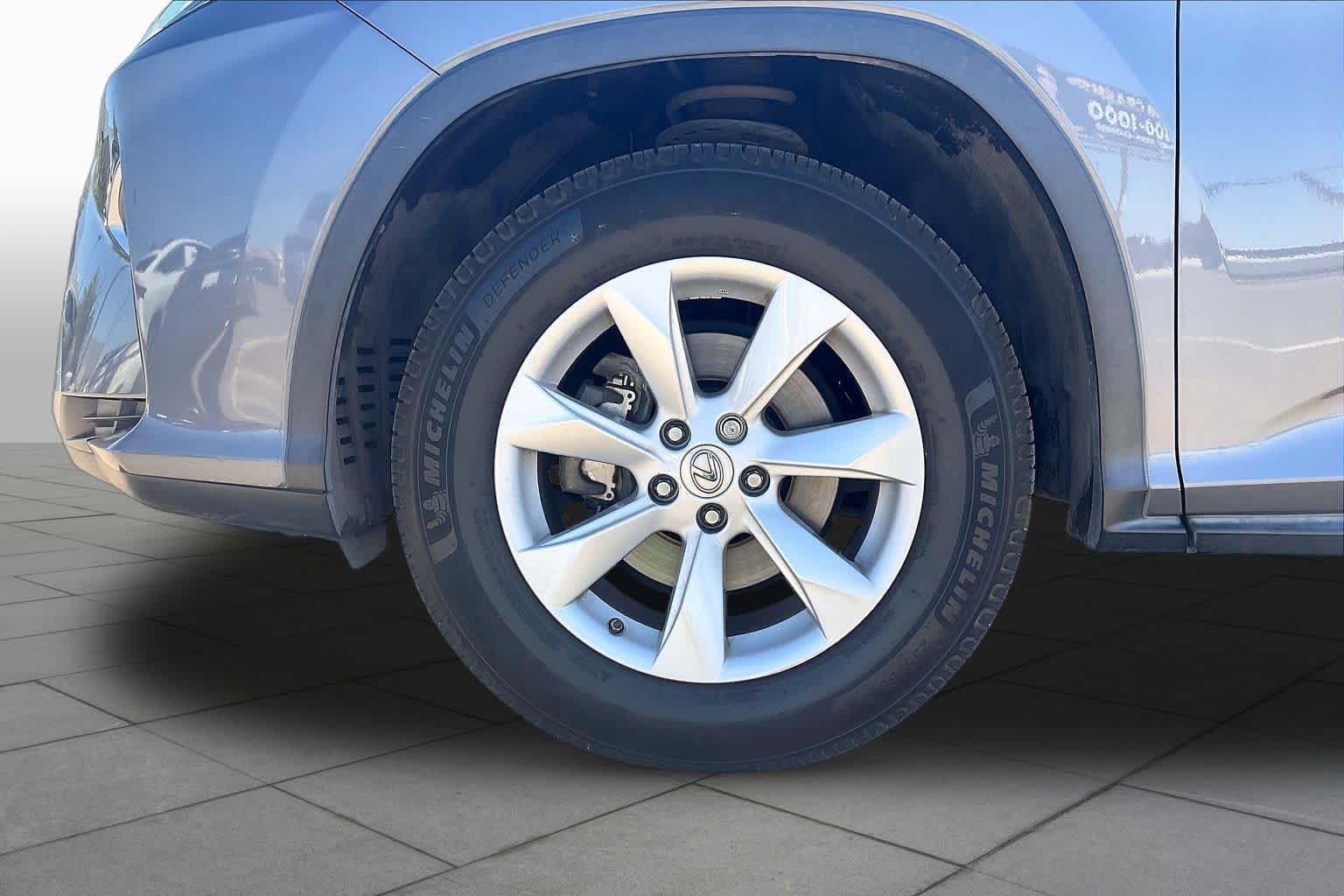 Used 2016 Nebula Gray Pearl Lexus  image 10
