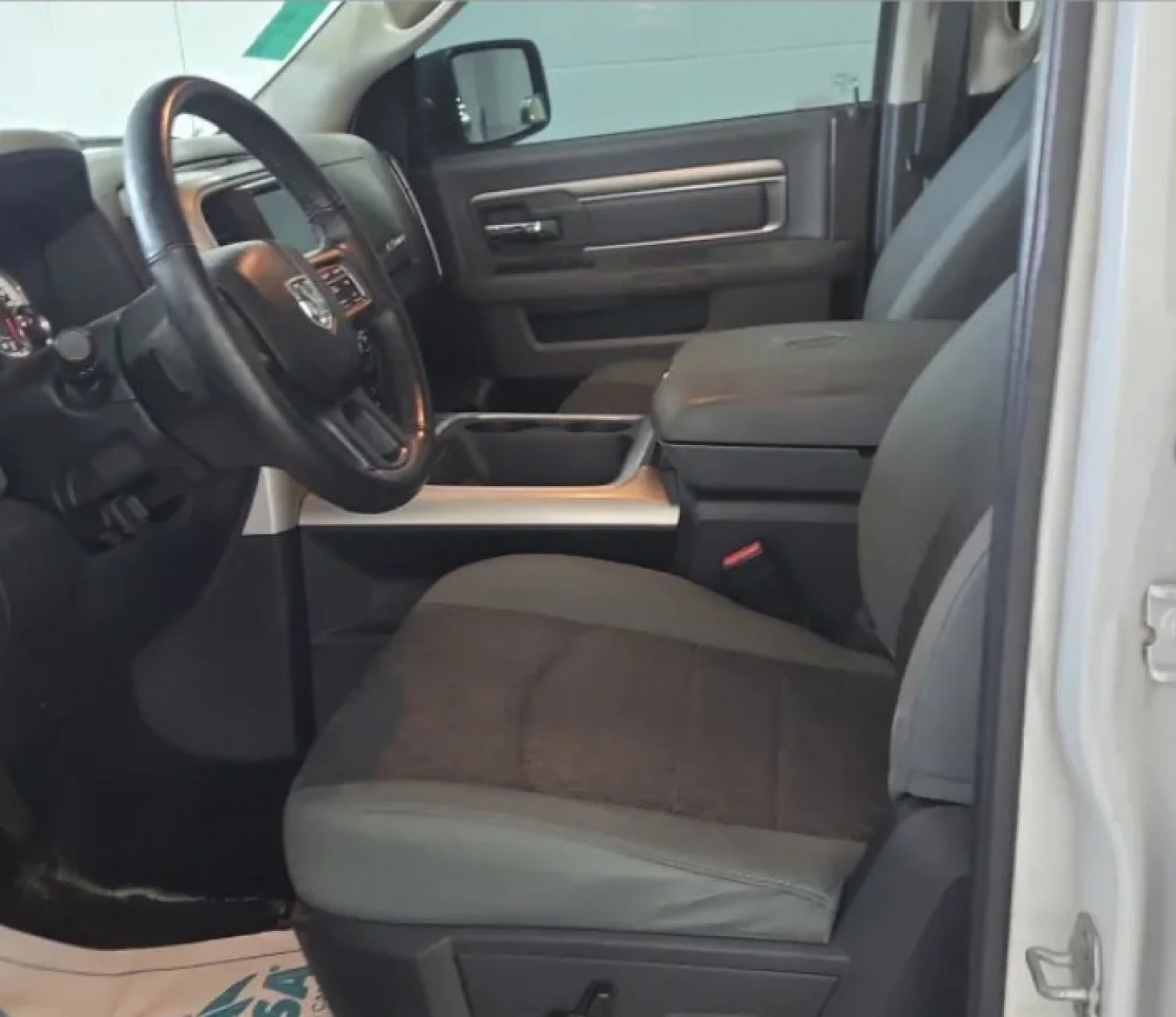 Used 2016 Bright White Clearcoat Ram Big Horn image 8