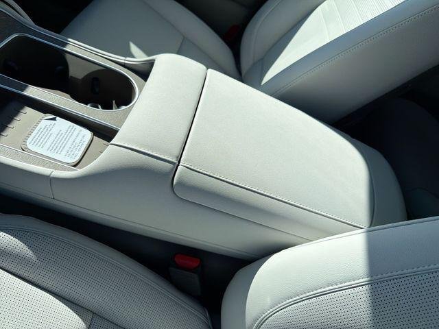 New 2026 White Hyundai Limited AWD image 25