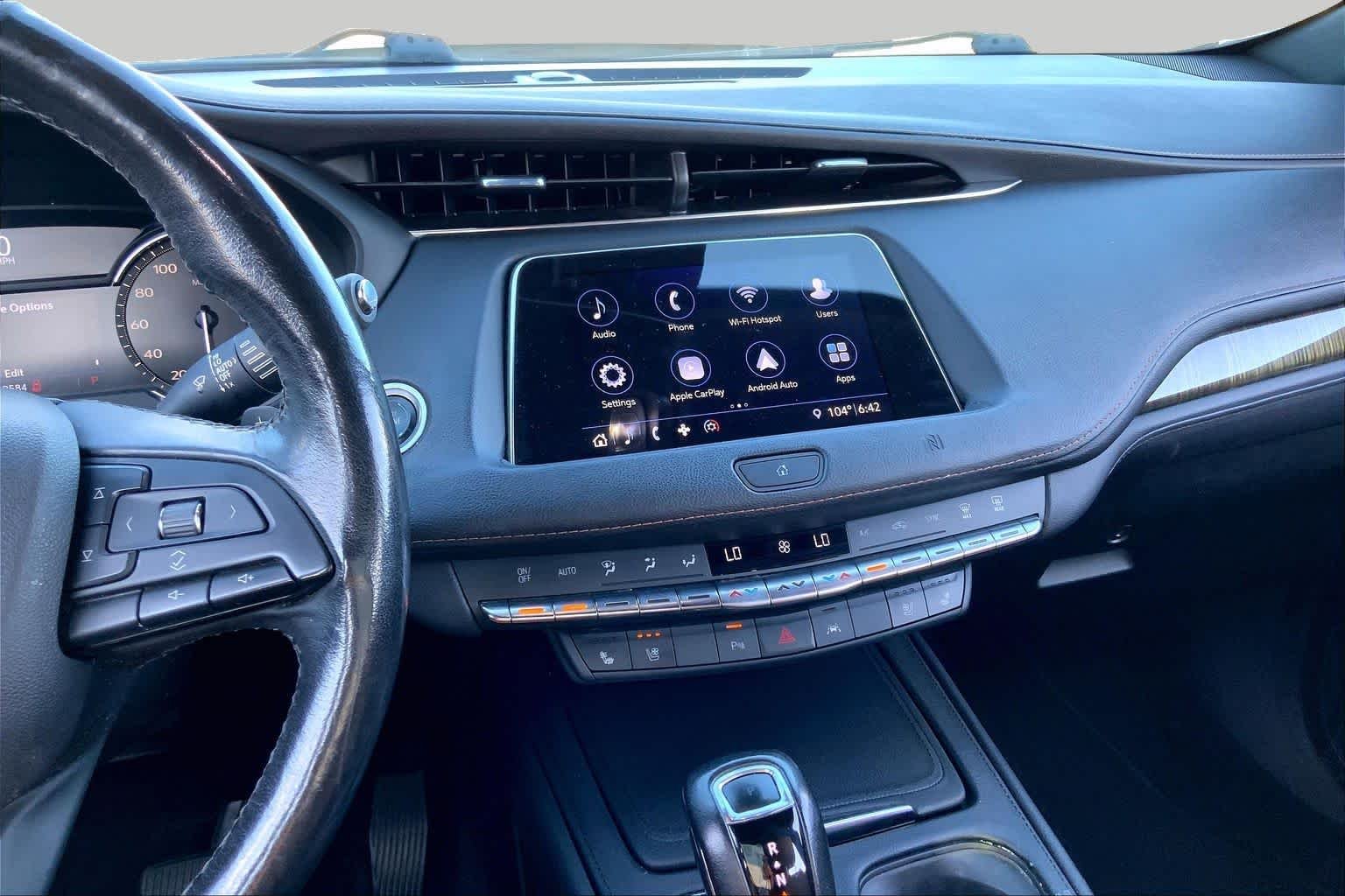 Pre-Owned 2019 Cadillac XT4 FWD Premium Luxury