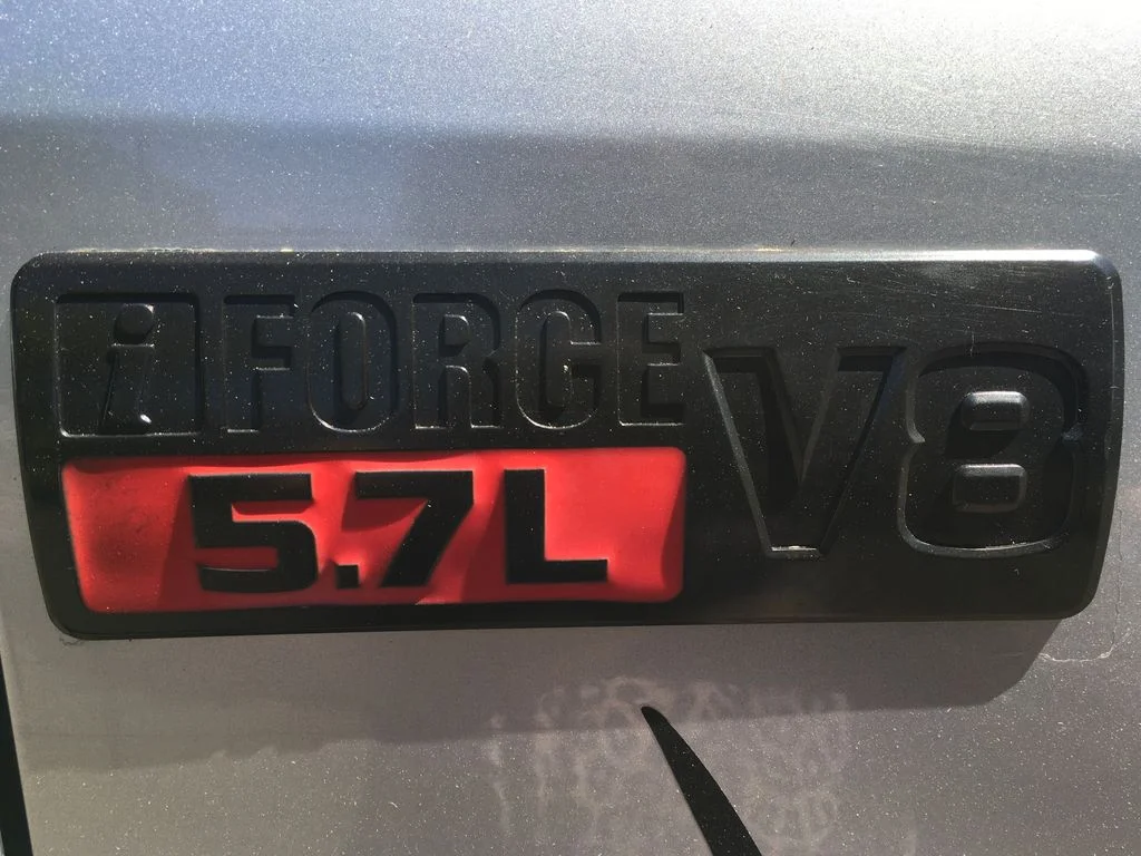 Used 2010 Silver Toyota Limited image 9