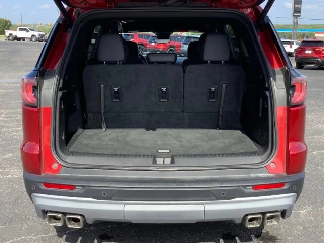 2026 GMC Acadia Elevation - Photo 9