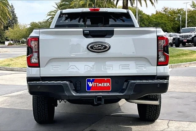 New 2026 Avalanche Ford XLT image 4