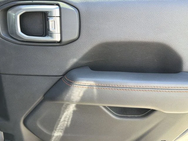 Used 2021 Gray Jeep Mojave image 37