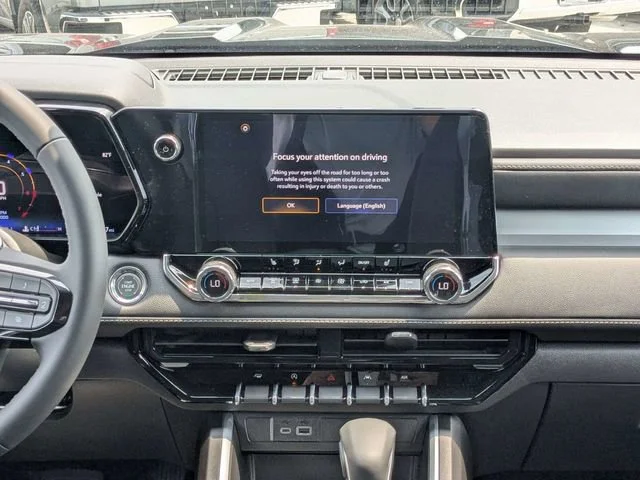 2026 Chevrolet Colorado LT - Photo 18