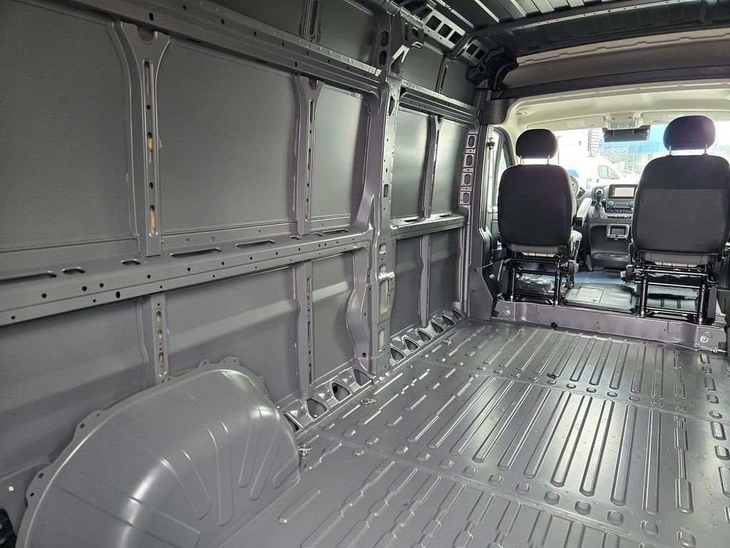 New 2026 Ceramic Gray Clearcoat RAM Tradesman image 7