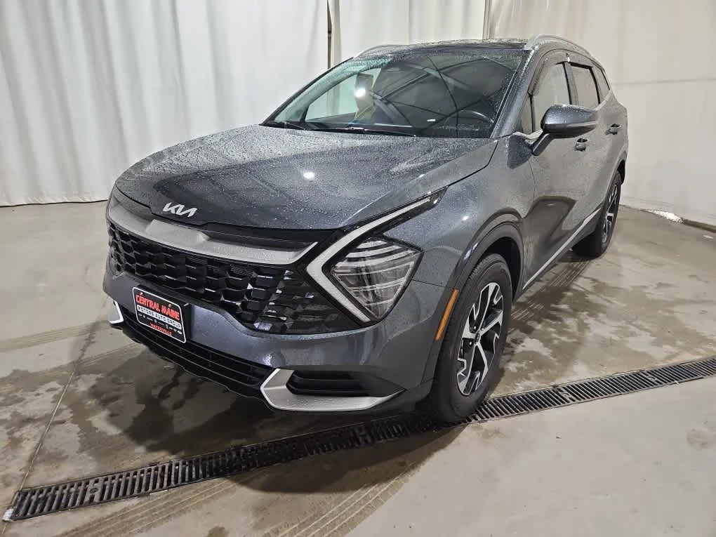 2024 Kia Sportage 2.5 EX AT AWD's photo