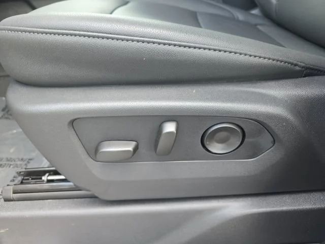 2026 Chevrolet Silverado 1500 RST - Photo 31