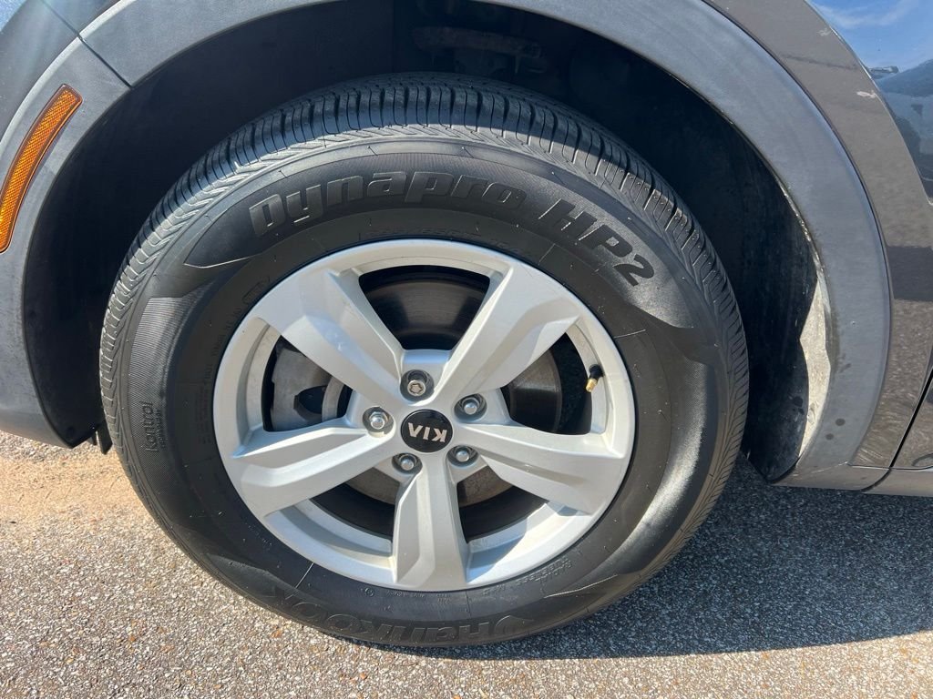 Used 2021 Gray Kia LX image 25
