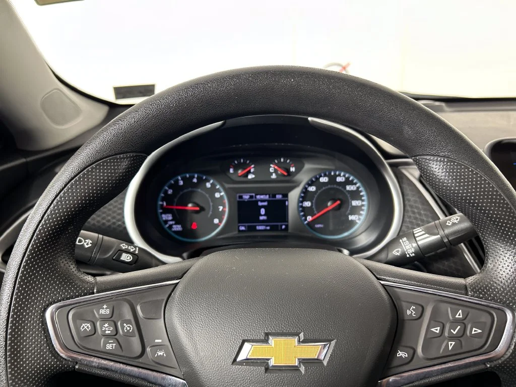 Used 2025 Gray Chevrolet LT image 13