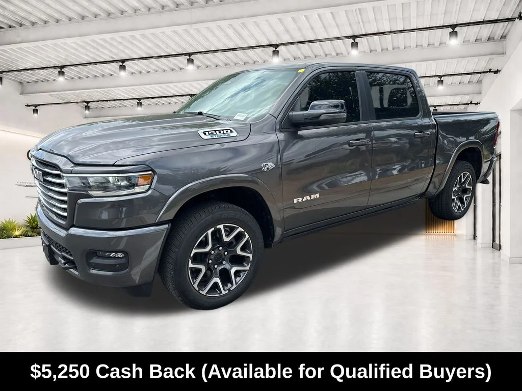 New 2026 Granite Crystal Metallic Clear-Coat Exterior Paint RAM Laramie image 4