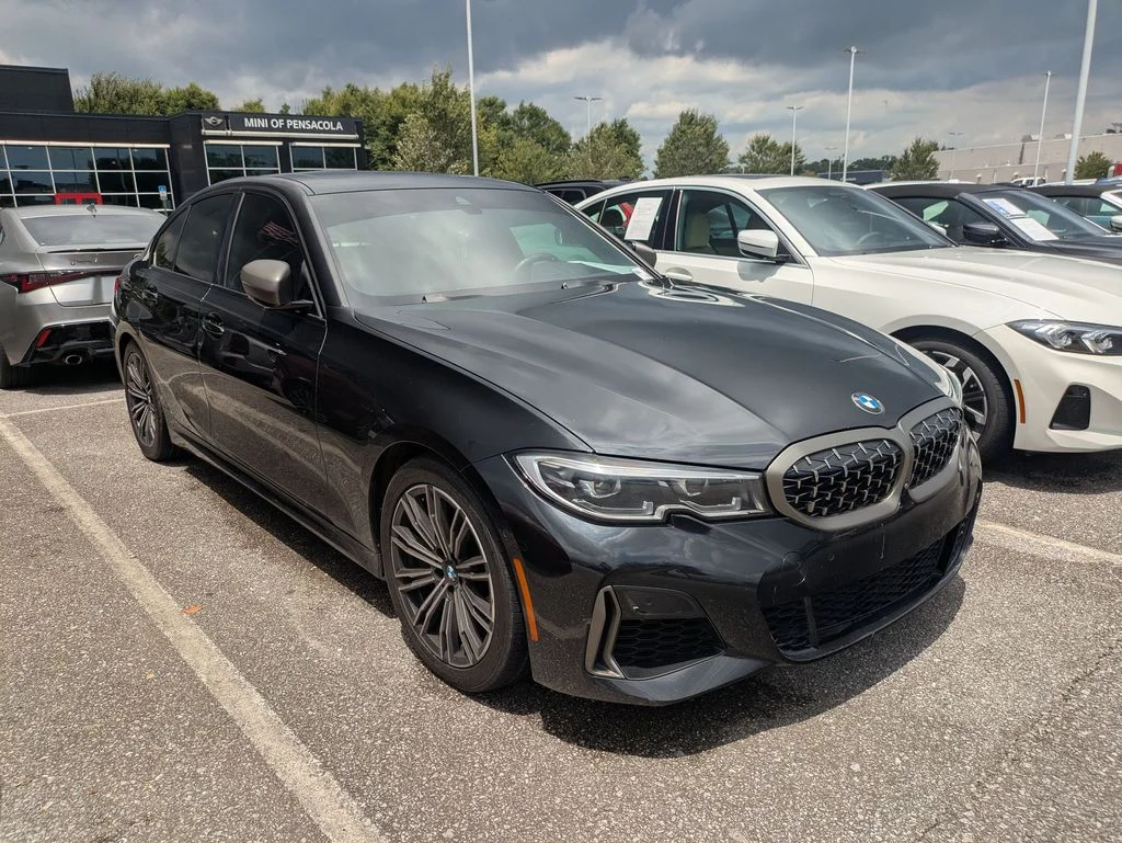 Used 2021 Black BMW M340i image 3