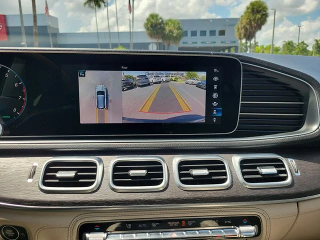 Used 2021 Green Mercedes-Benz GLE 580 image 28