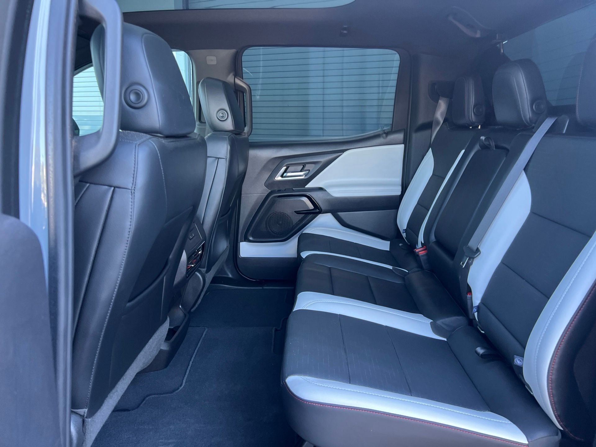 Used 2025 Gray Chevrolet RST image 20