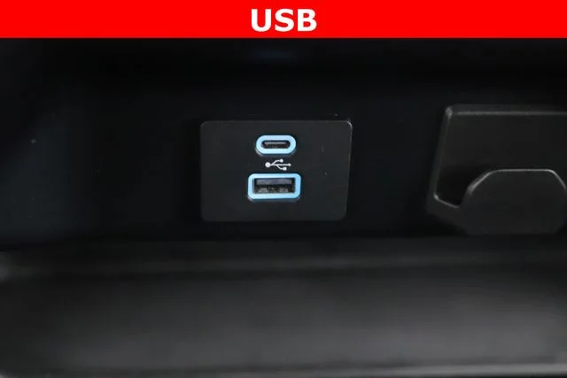 Used 2023 White Ford XLT image 23