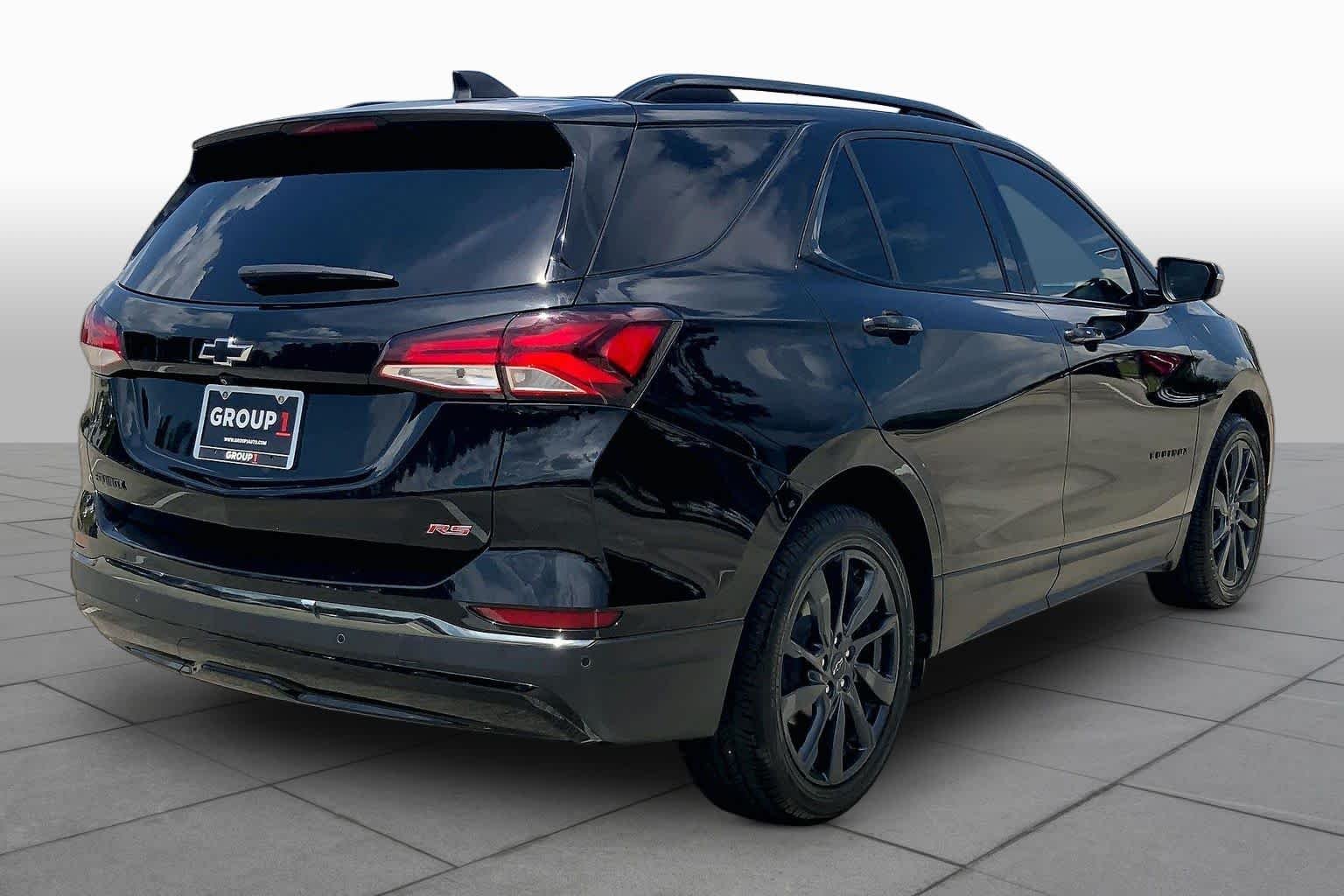 Used 2022 Mosaic Black Metallic Chevrolet RS image 13