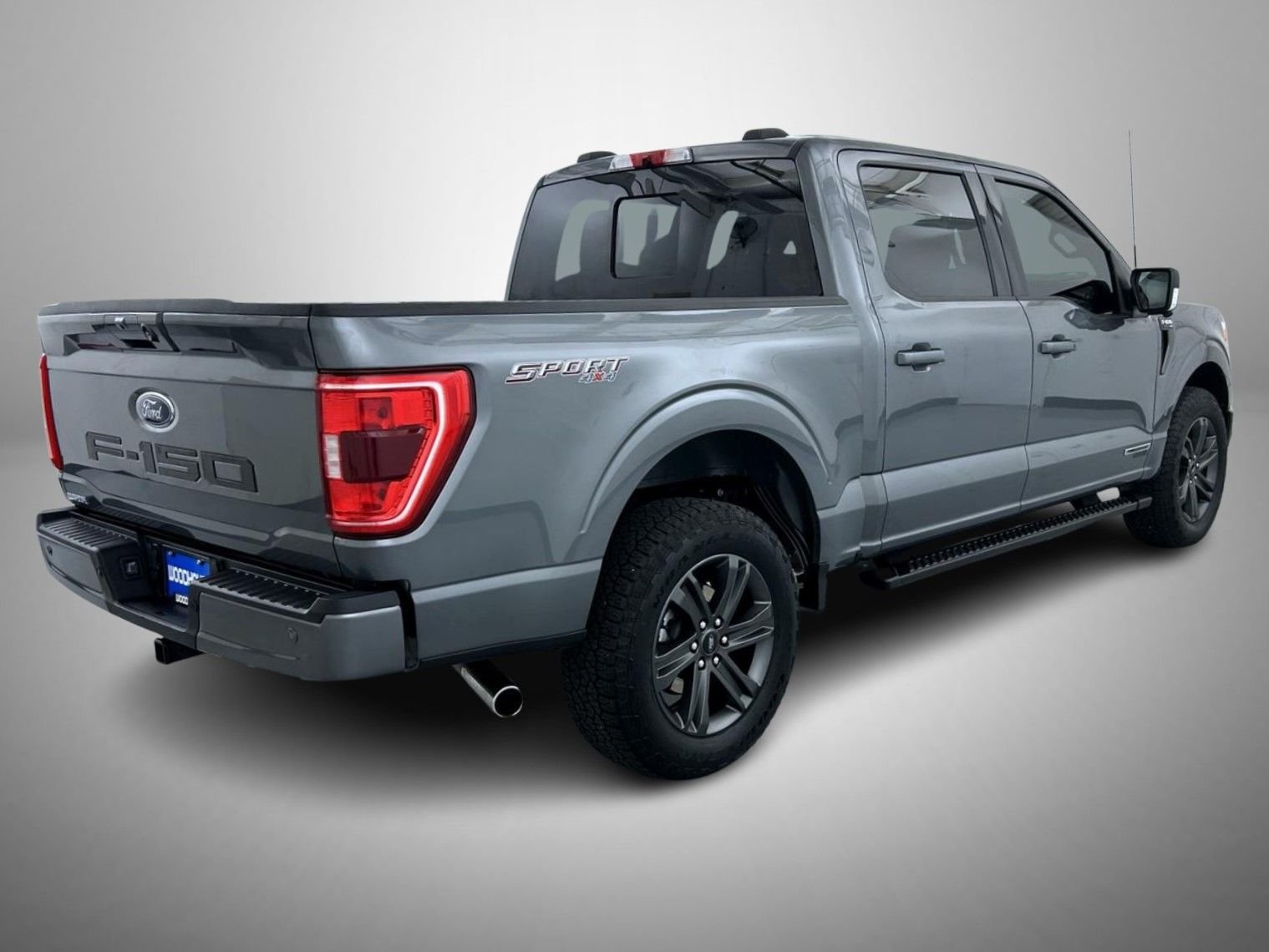 Used 2023 Gray Ford XLT image 5