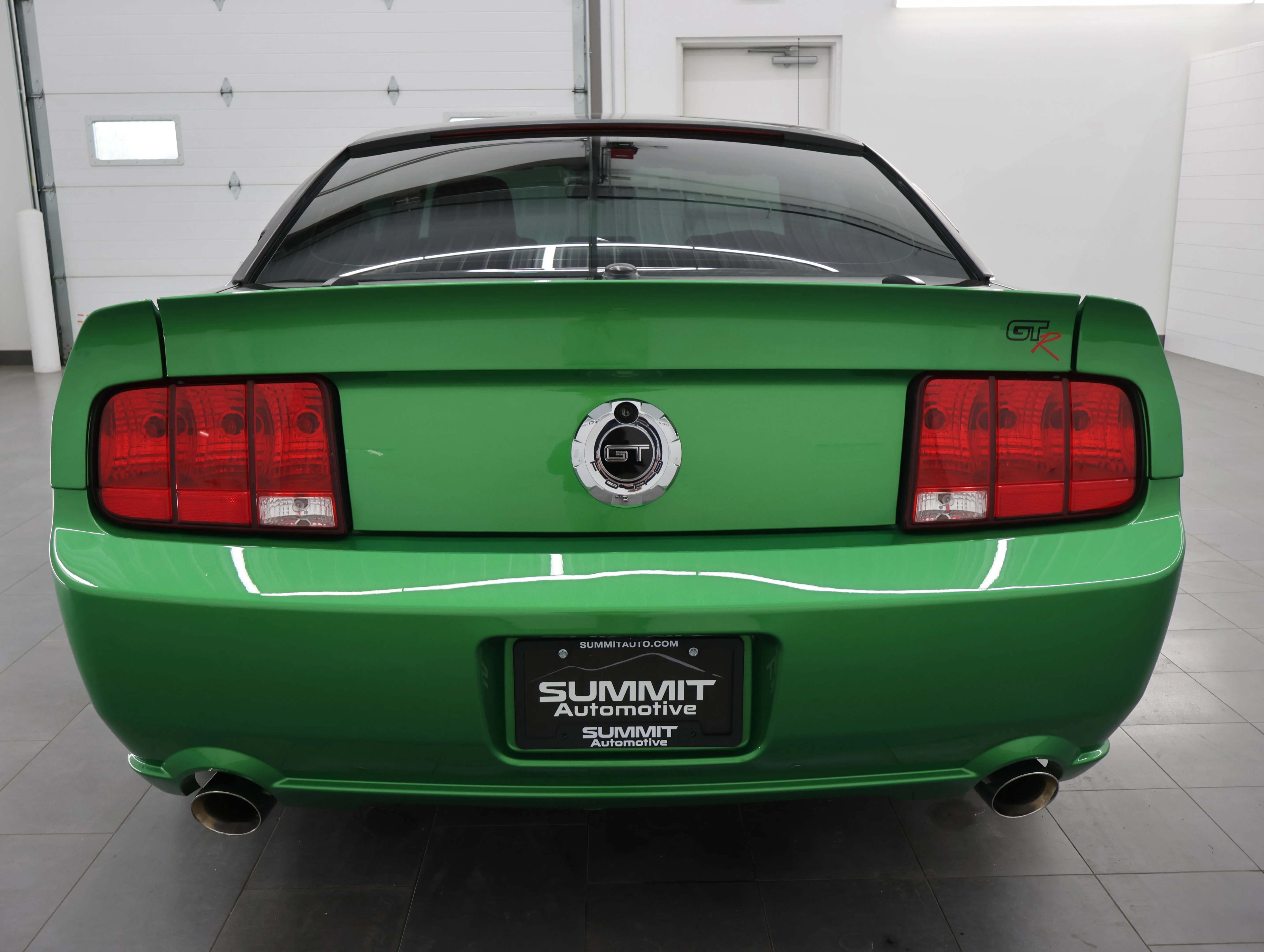 Used 2007 Green Ford GT Premium image 27