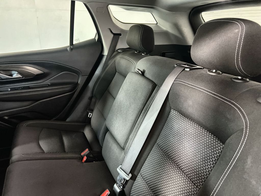 2024 GMC Terrain SLE - Photo 23