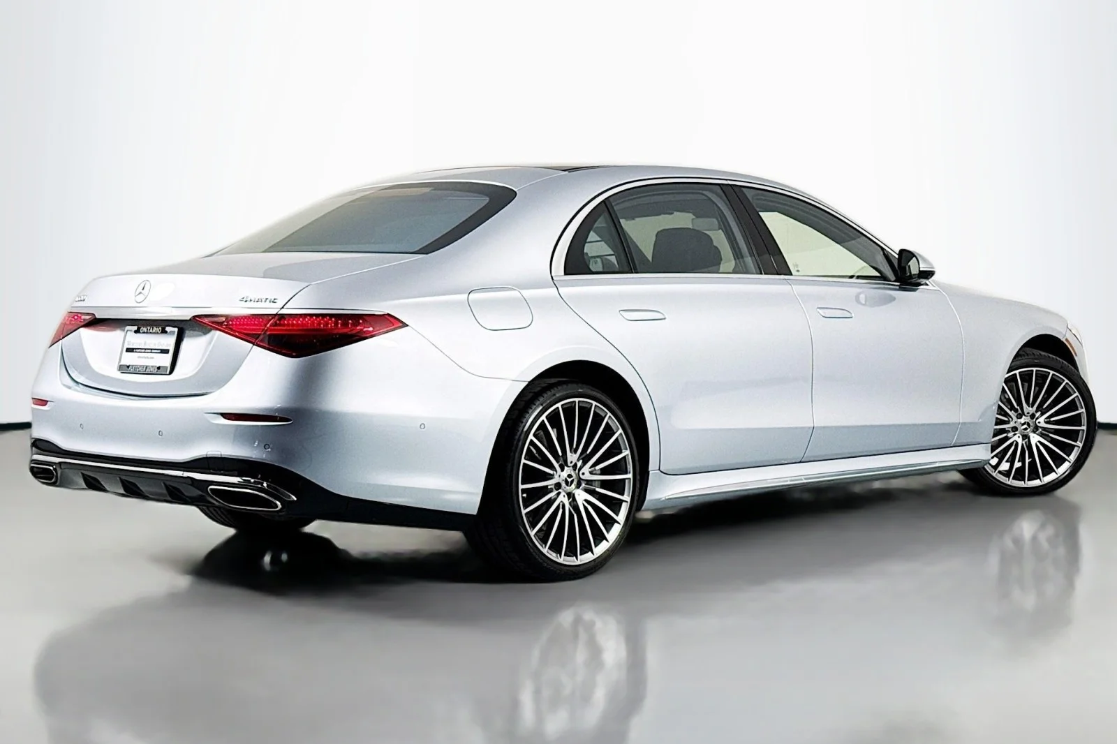Certified Used 2023 Cirrus Silver Mercedes-Benz S 580 image 13
