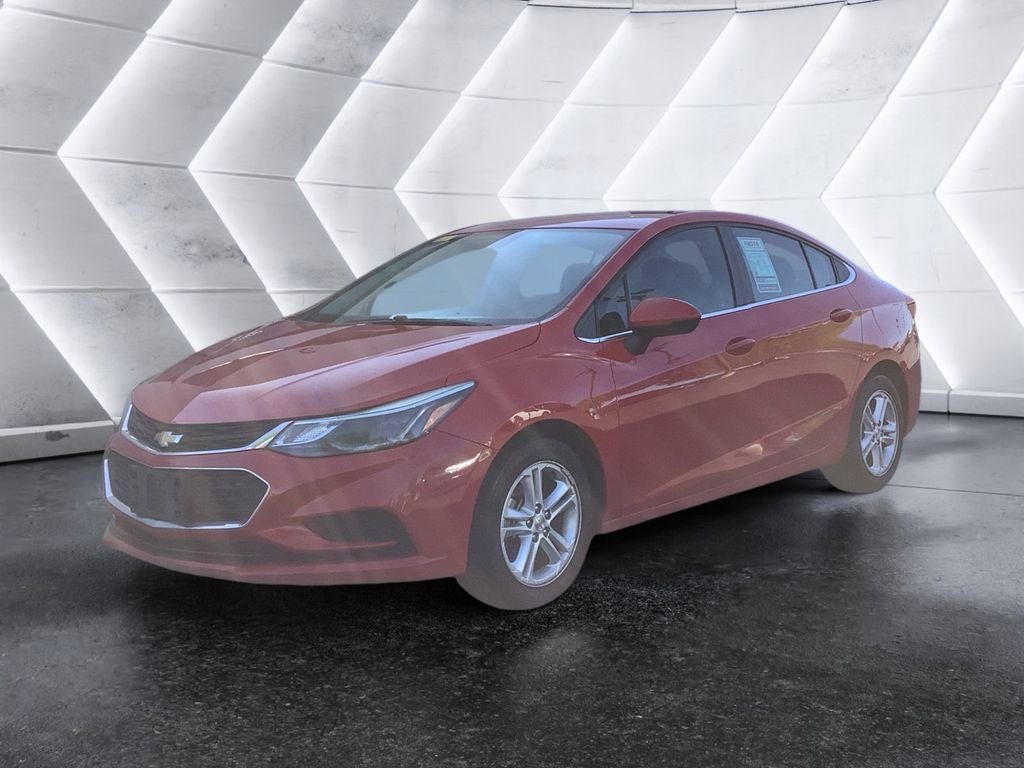 Used 2018 Red Chevrolet LT image 3