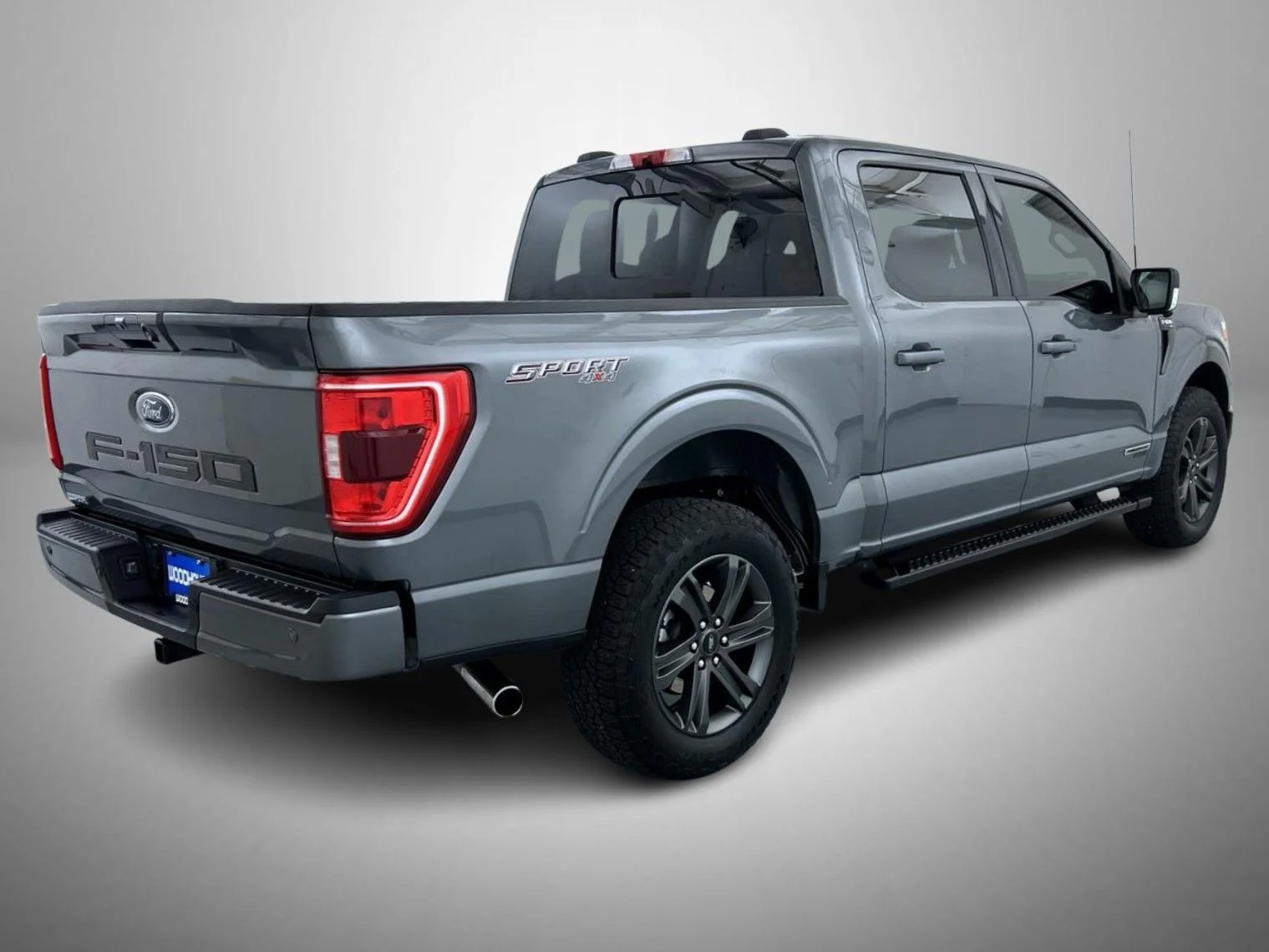 Used 2023 Gray Ford XLT image 5