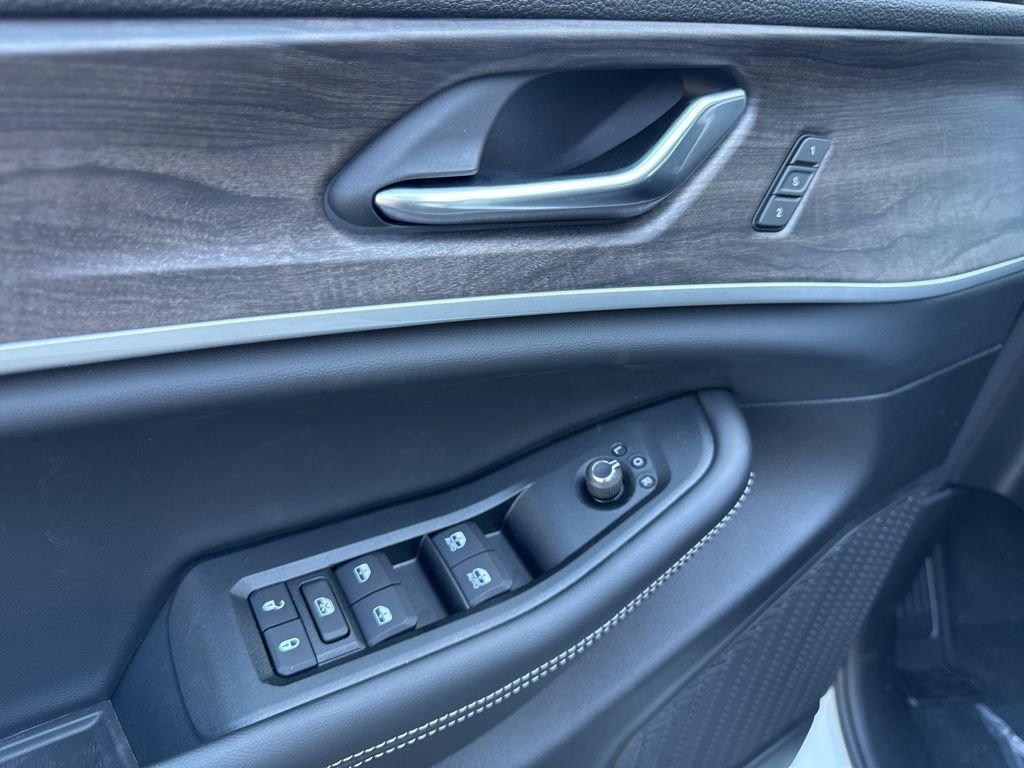 2025 Jeep Grand Cherokee L Limited - Photo 9