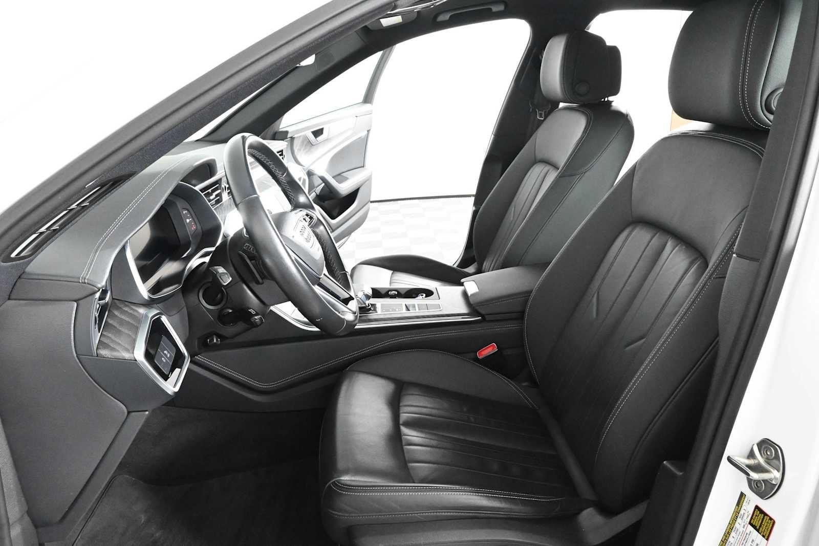 Used 2024  AUDI  image 20