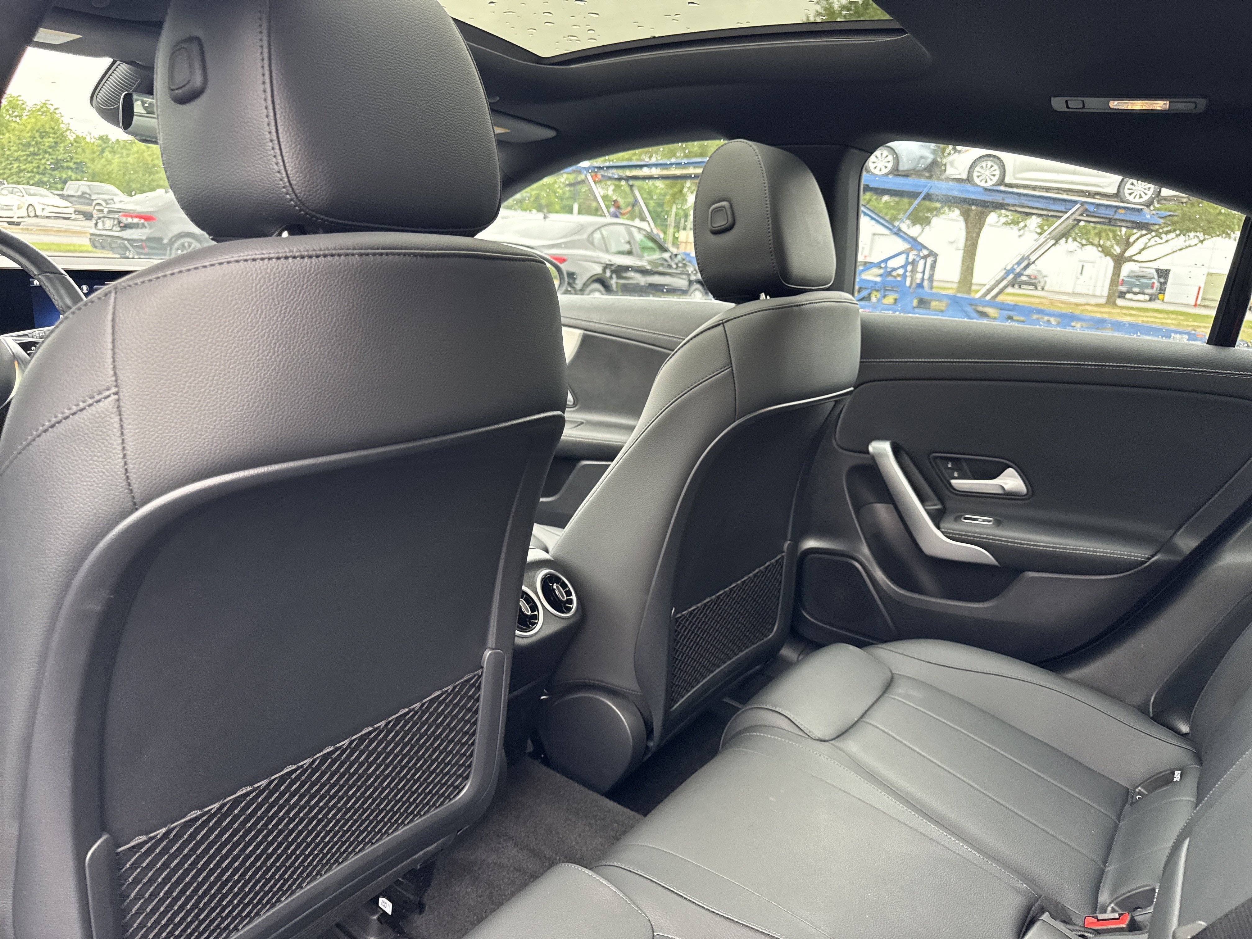 Used 2024  Mercedes-Benz CLA 250 image 31