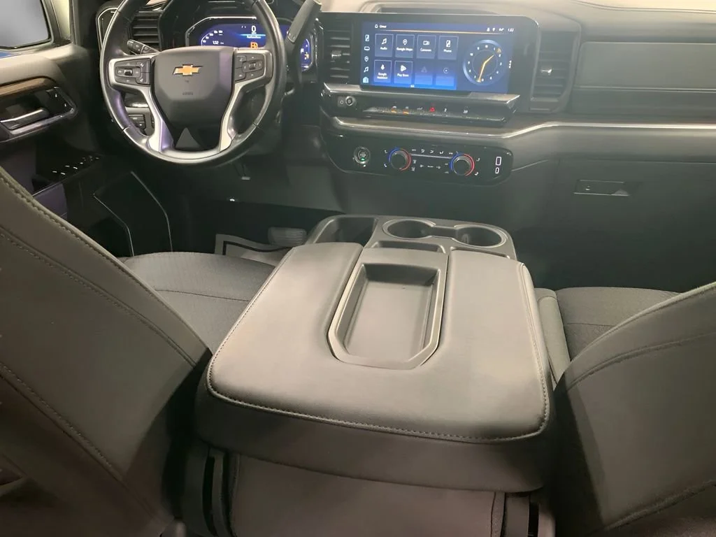 2024 Chevrolet Silverado 1500 LT - Photo 23