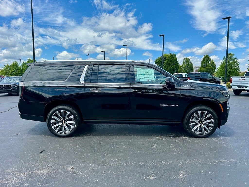 2026 Chevrolet Suburban High Country - Photo 2