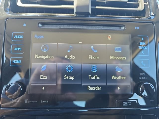 Used 2016 White Toyota Three Touring image 23
