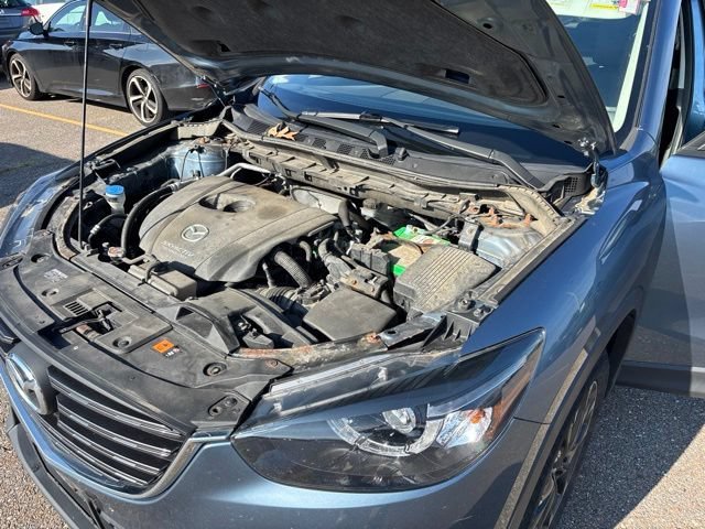 Used 2016 Blue Reflex Mica Mazda Grand Touring image 17