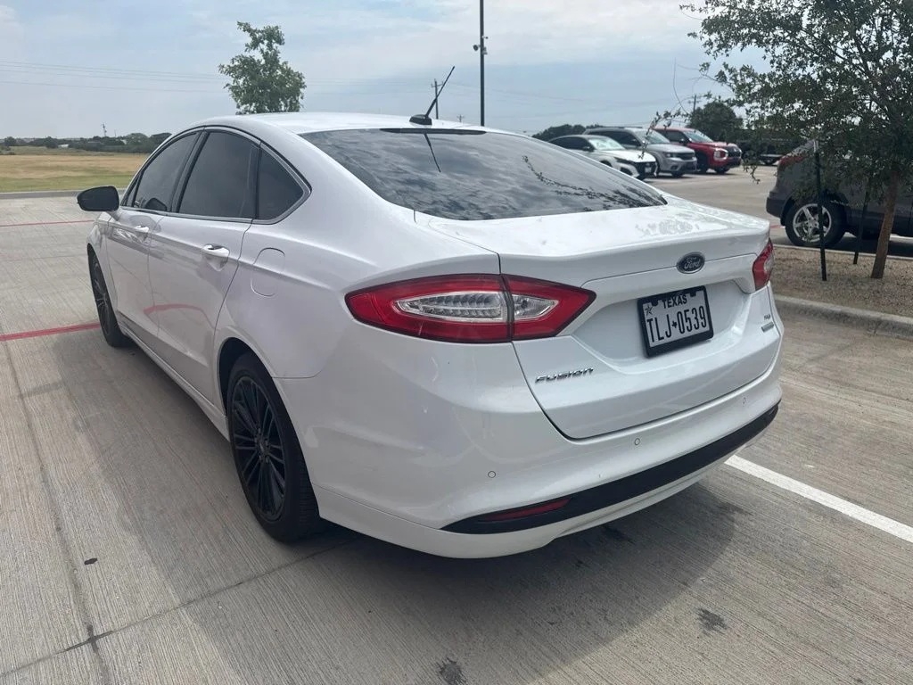 Used 2014 Ford Fusion SE with VIN 1FA6P0HD8E5356306 for sale in Granbury, TX